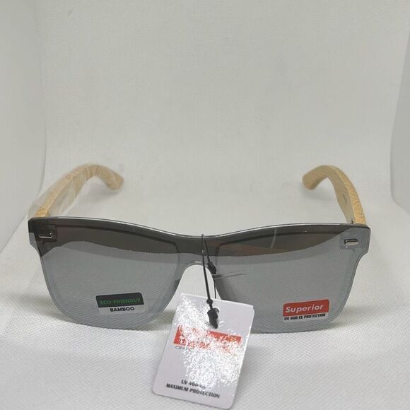 Superior Bamboo Unisex Wood Sunglasses - Picture 3 of 3